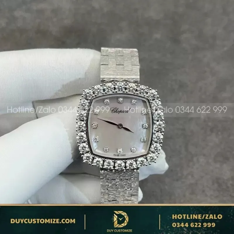 Women Chopard Custom Made White Gold Watch Natural Diamonds 30.5mm