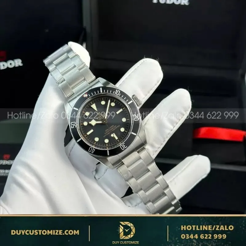 Tudor Black Bay Fifty Eight M79030N Replica 1 1 Black Dial ZF Factory 39mm Watch