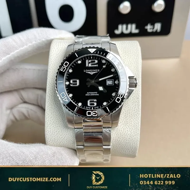 LONGINES HYDROCONQUEST 39MM WATCH