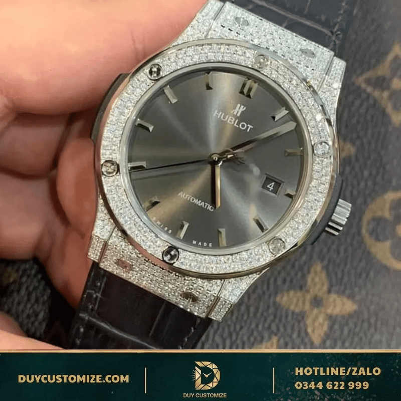 Hublot Super Fake 1:1 Gray Watch with Moissanite Diamond Setting