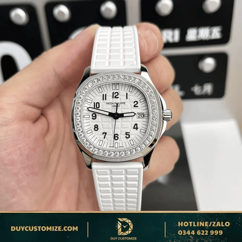 Patek Philippe Aquanaut Fake 1:1 5067A-011 with Gold Bezel