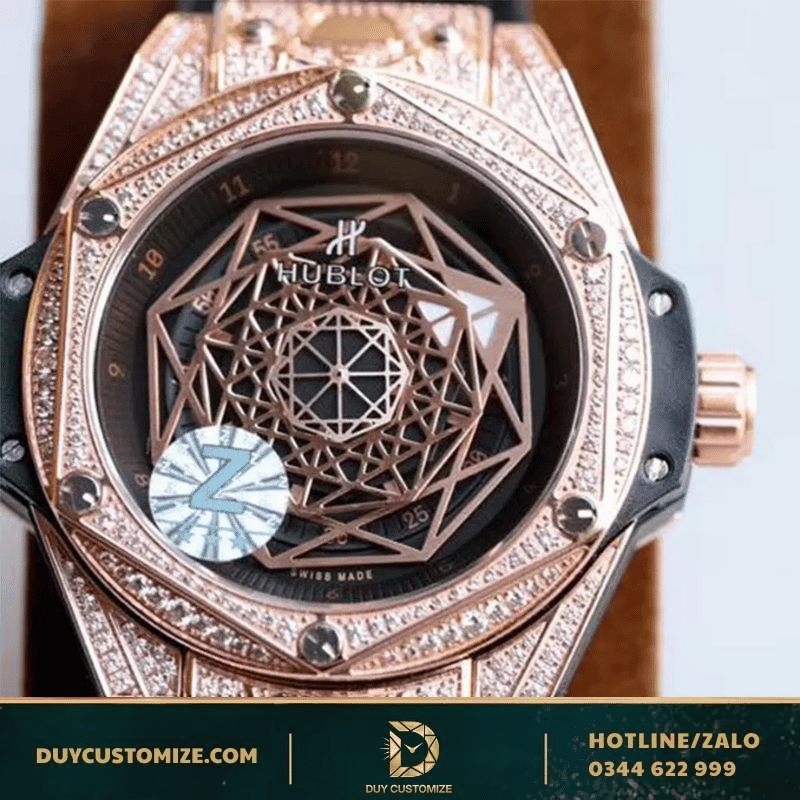 Super Replica Hublot Watch 1:1 Sangbleu King Gold Pave